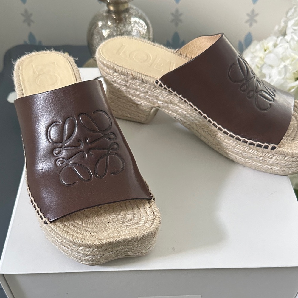 LOEWE espadrilles platform brown leather sandals size 40